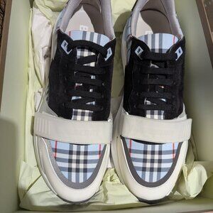 New Burberry sneakers